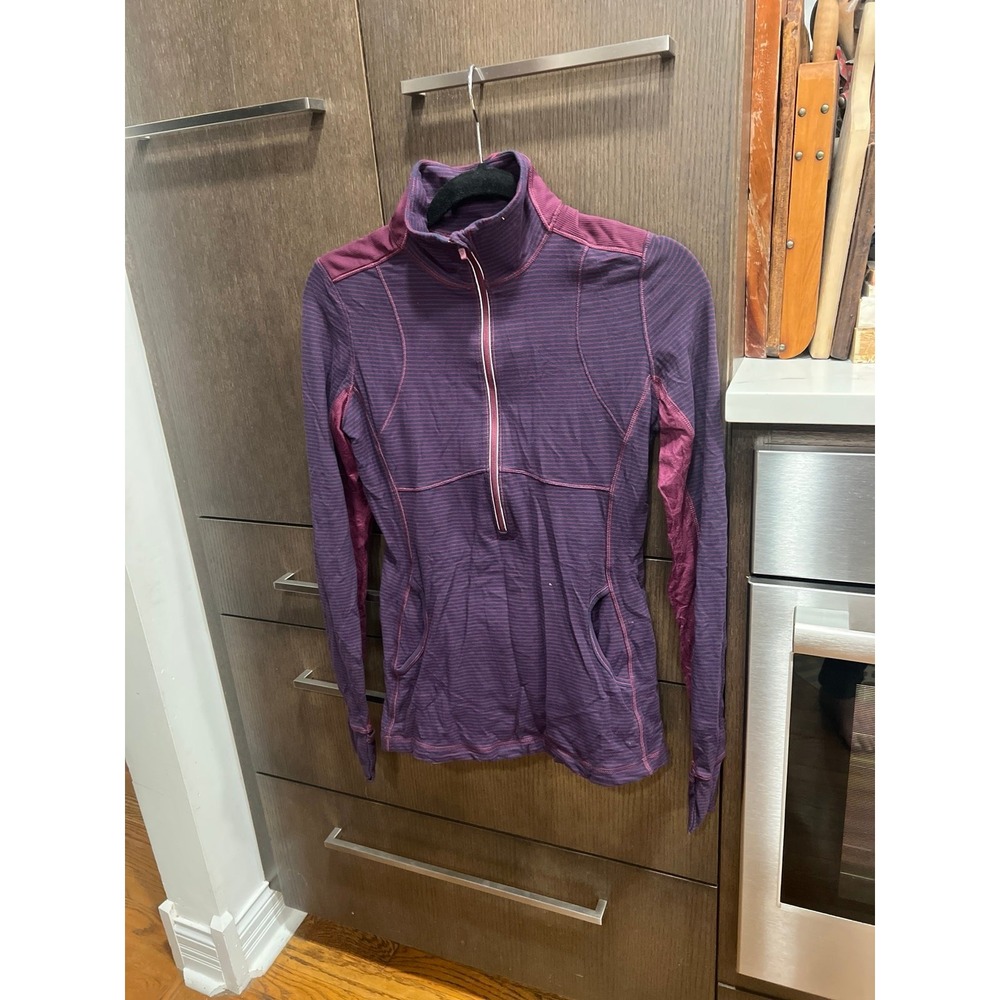 Lululemon Star Runner‎ Pullover in Hyper Stripe Plum Womens 4